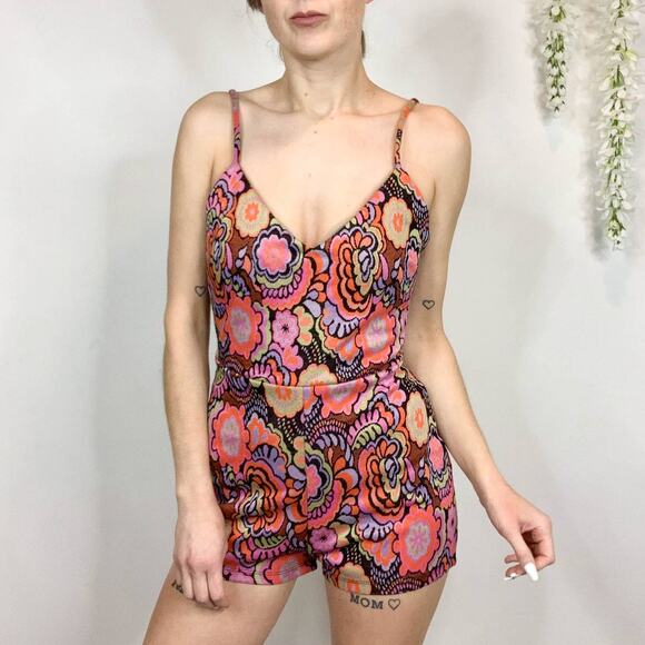 NWT ZARA 70s boho paisley romper Barbiecore floral v-neck y2k beach bunny 2662 - Picture 13 of 13